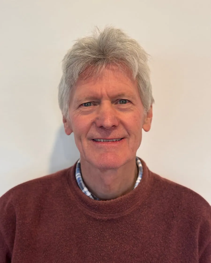 Dr David Richardson